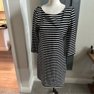 NEW without tags. Old Navy Black and White Striped Dress. Size Medium.